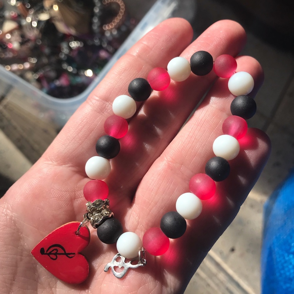 Music note bracelet
